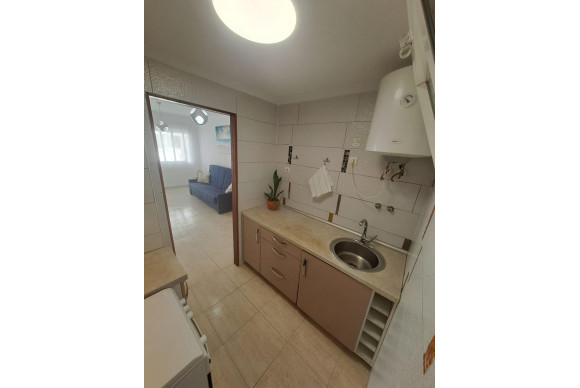 Reventa - Apartamento / piso - Torrevieja - Centro