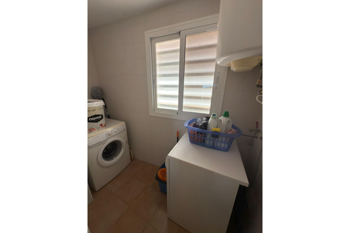 Reventa - Apartamento / piso - El Campello - Pueblo Acantilado-Lanuza