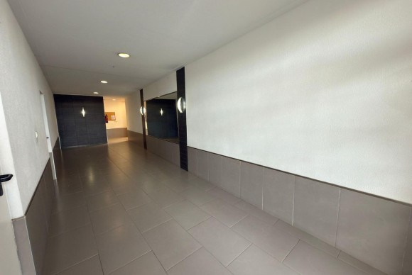 Reventa - Apartamento / piso - El Campello - Pueblo Acantilado-Lanuza