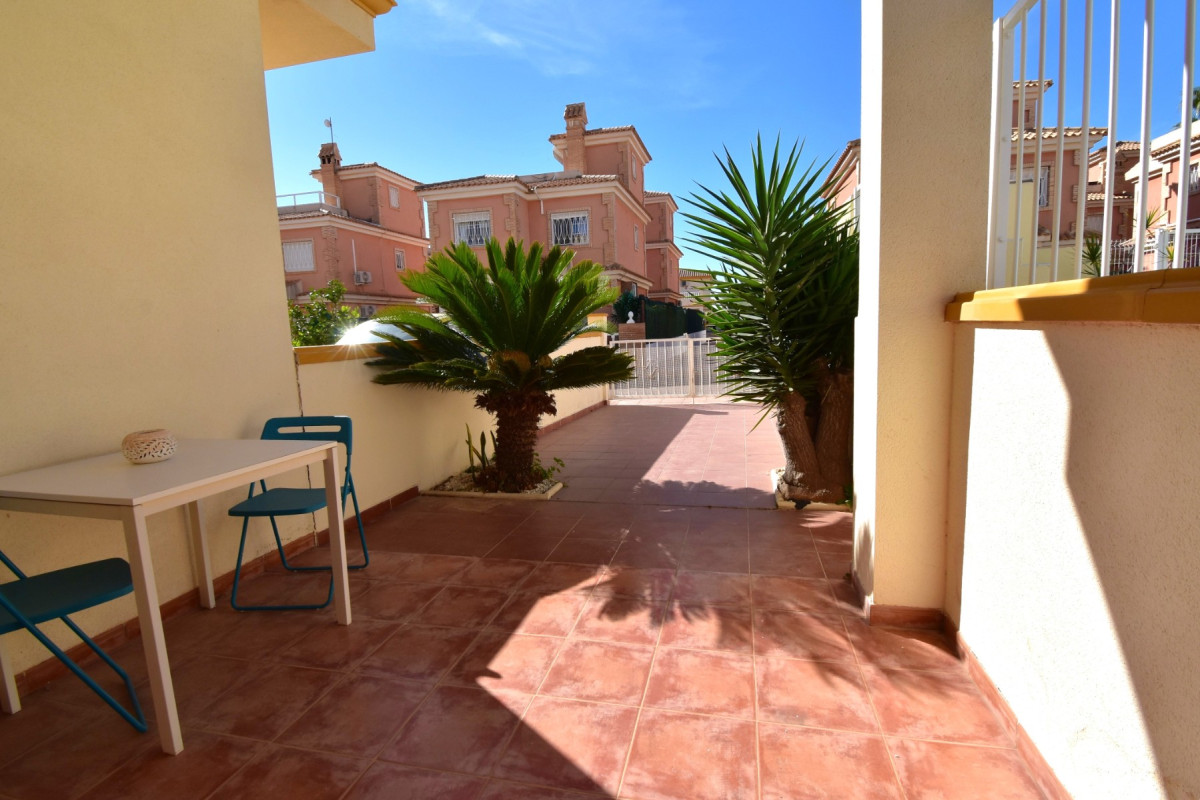 Reventa - Apartamento / piso - Orihuela Costa - Playa Flamenca