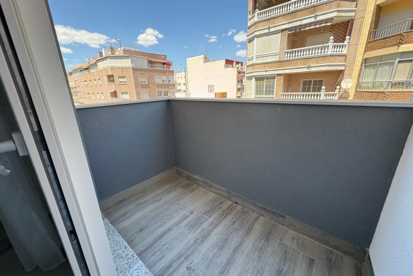 Herverkoop - Appartement  - Torrevieja - Centro