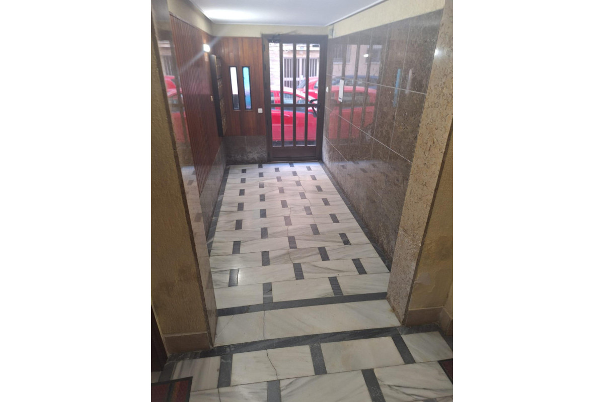 Herverkoop - Appartement  - Alicante - Garbinet-Parque de las Avenidas