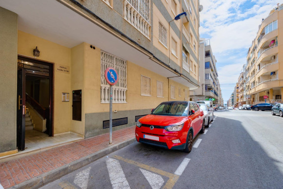 Herverkoop - Appartement  - Torrevieja - Playa del Cura