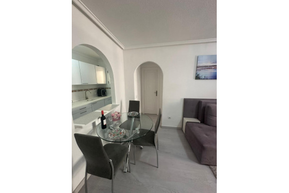 Herverkoop - Appartement  - Torrevieja - Parque de Las Naciones