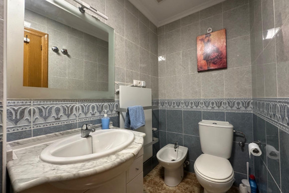 Reventa - Apartamento / piso - Torrevieja - Centro