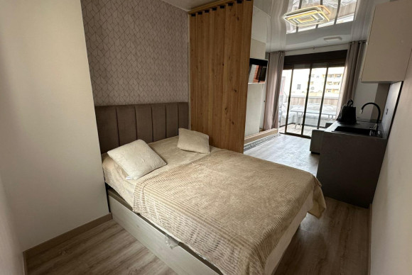 Herverkoop - Appartement  - Torrevieja - Estacion de autobuses