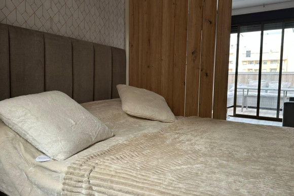 Herverkoop - Appartement  - Torrevieja - Estacion de autobuses