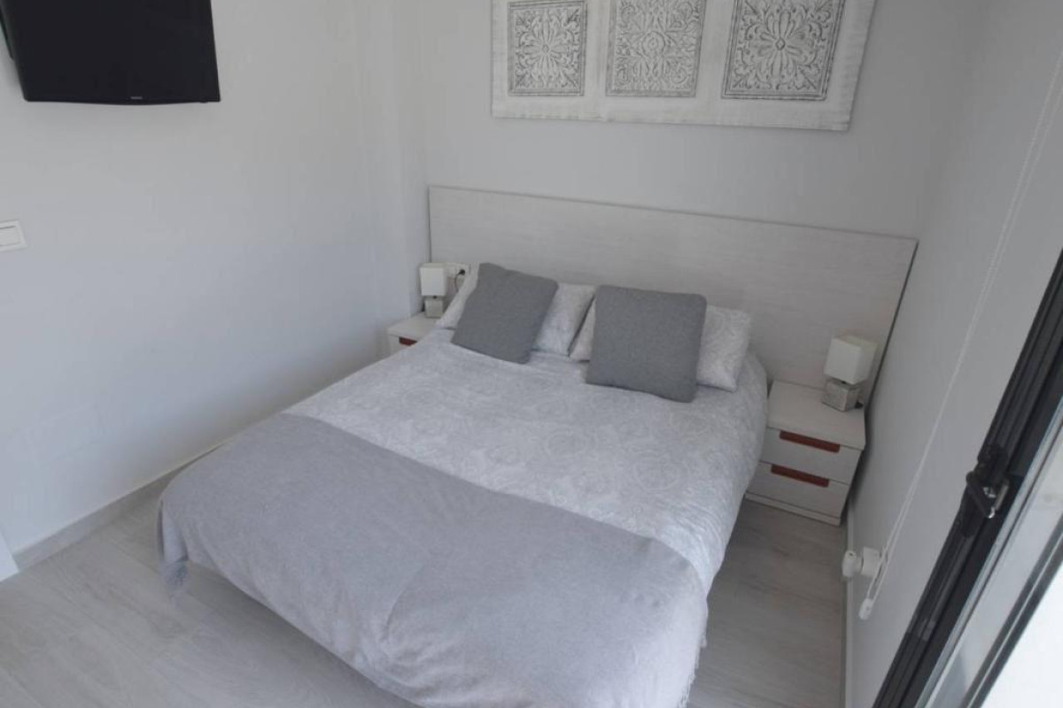 Reventa - Apartamento / piso - Orihuela Costa - PAU 8