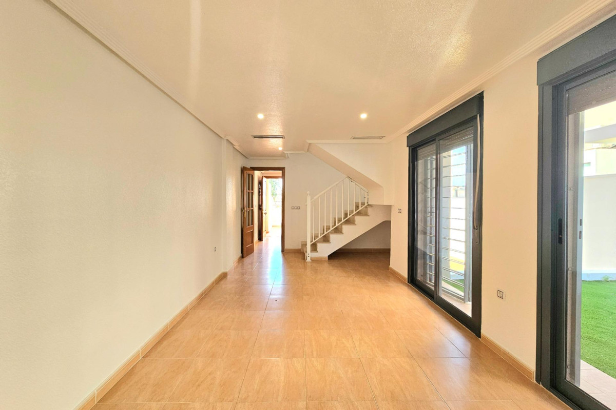 Reventa - Quad house - Torrevieja - Aguas Nuevas