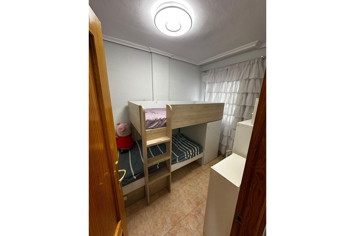 Herverkoop - Appartement  - Torrevieja - Centro