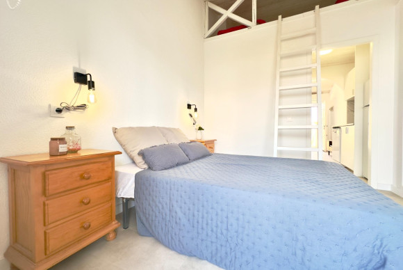 Herverkoop - Appartement  - Torrevieja - Los Frutales