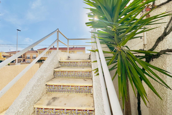 Herverkoop - Appartement  - Torrevieja - Los Frutales