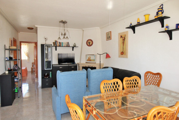 Resale - Townhouse - Villamartin