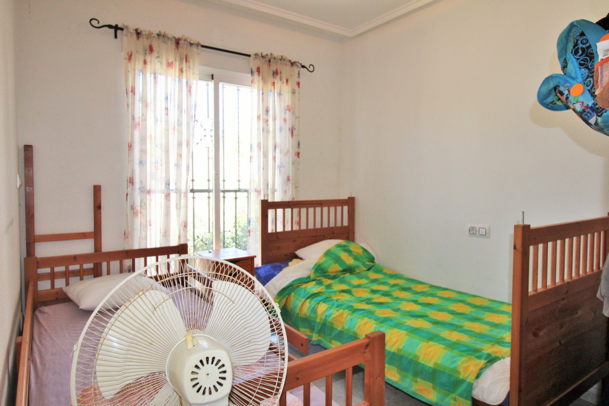 Resale - Townhouse - Villamartin