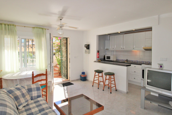 Resale - Townhouse - Villamartin
