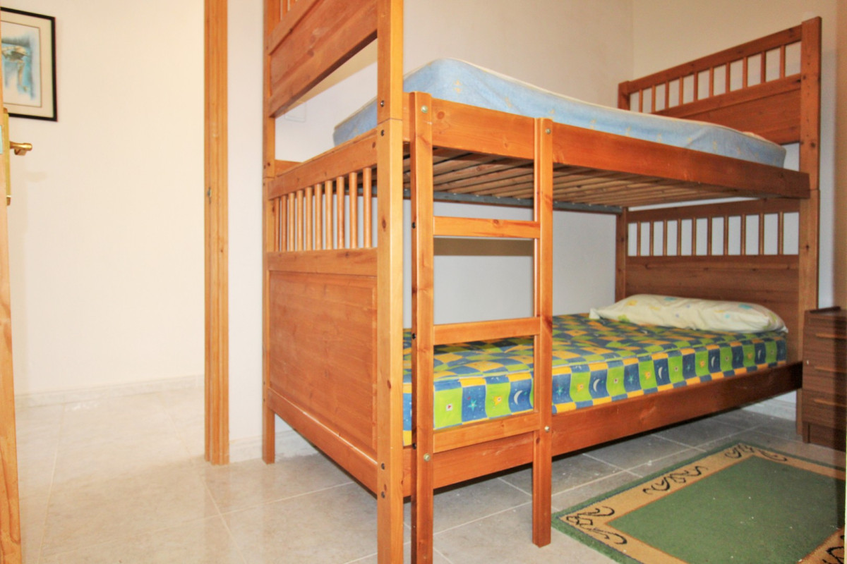 Resale - Townhouse - Villamartin