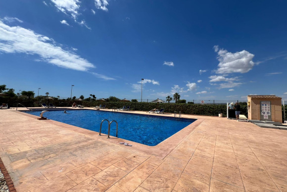 Herverkoop - Appartement  - Torrevieja - Torreta florida