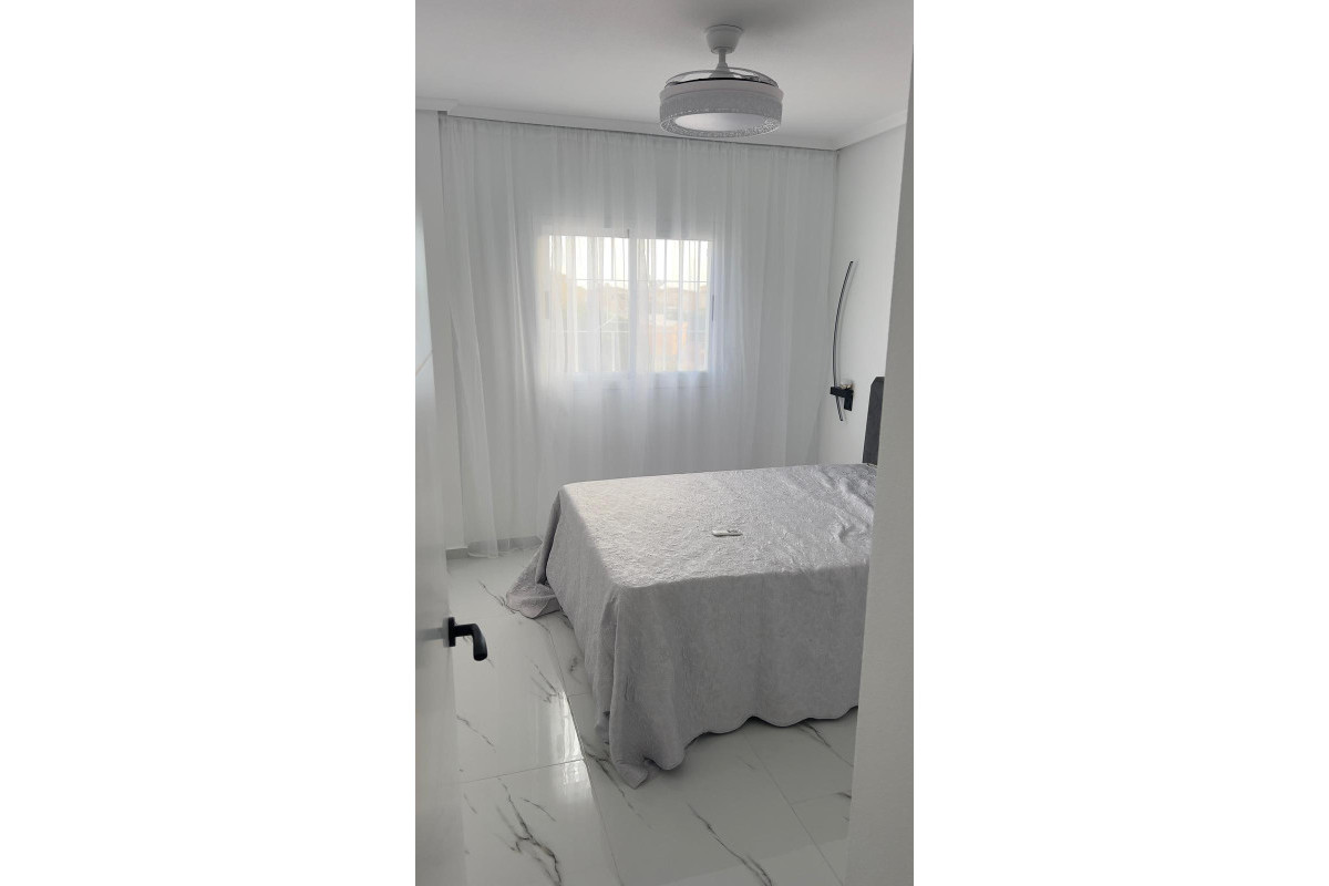 Revente - Appartement - Orihuela Costa - La Regia