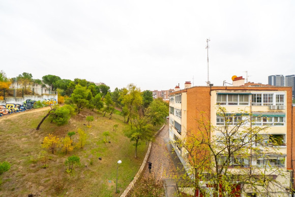 Herverkoop - Appartement  - Madrid - Pilar