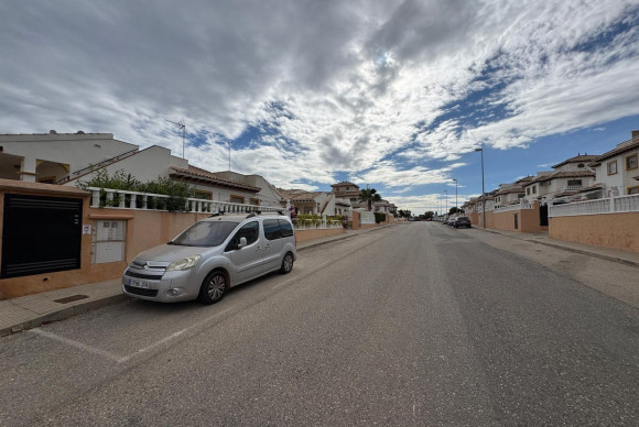 Reventa - Adosado - Orihuela Costa - Lomas de Cabo Roig-Los Dolses