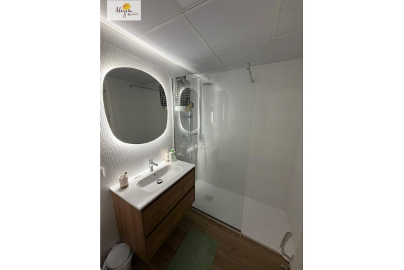 Lange Termijn Verhuur - Appartement  - Valencia - Aiora - Ayora