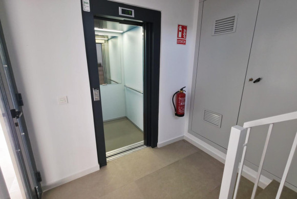 Herverkoop - Appartement  - San Juan de Alicante - Centro