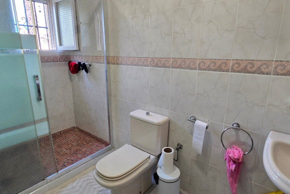 Revente - Villa for sale - Torrevieja - El Chaparral