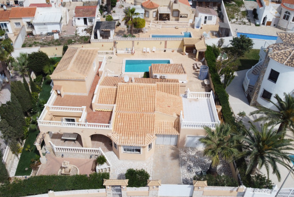 Revente - Villa for sale - Torrevieja - El Chaparral