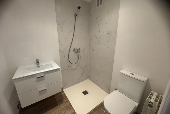 Revente - Appartement - Madrid - Barrio del Pilar