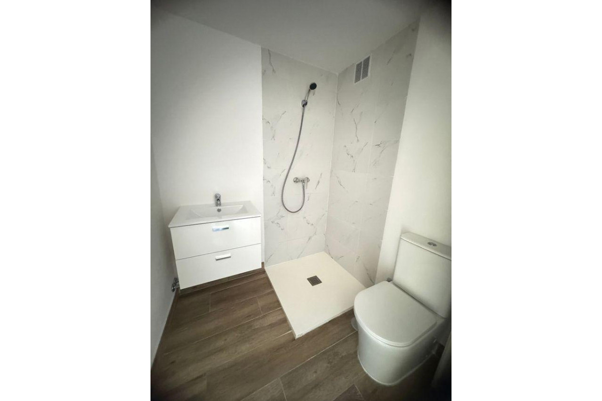 Revente - Appartement - Madrid - Barrio del Pilar