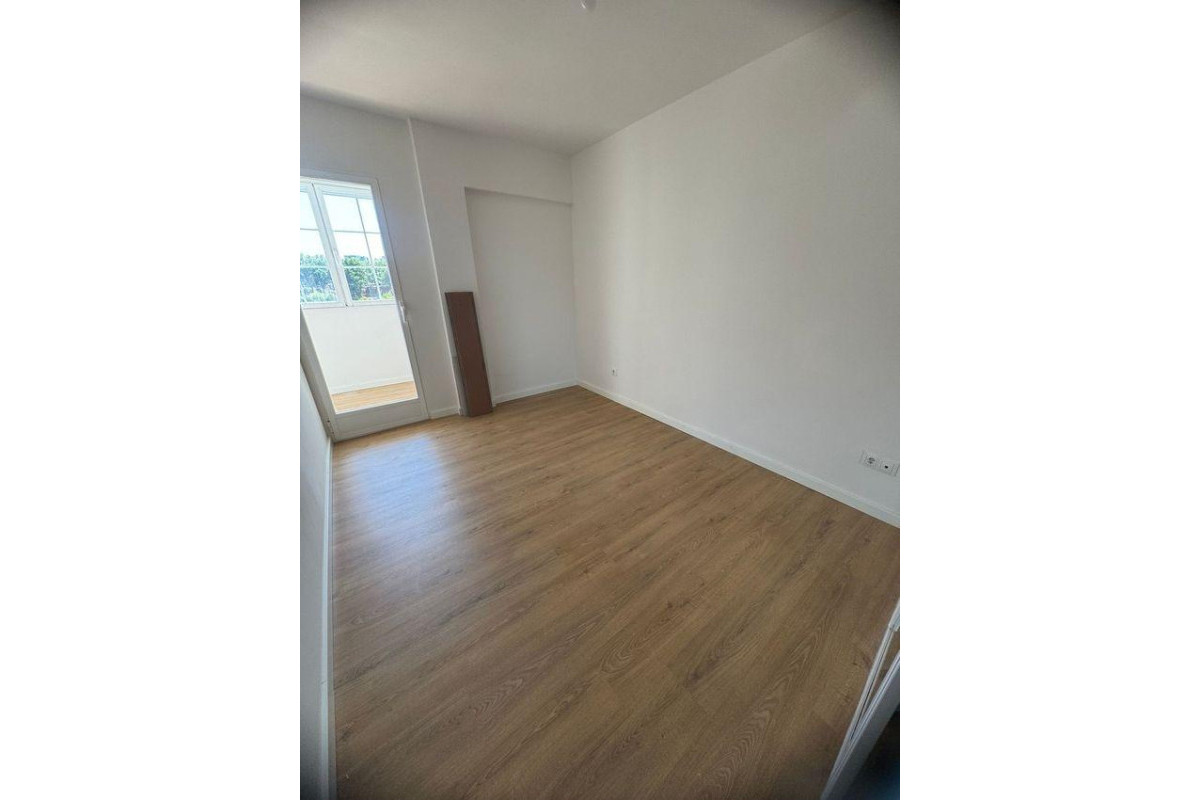 Revente - Appartement - Madrid - Barrio del Pilar