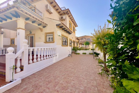 Revente - House - Orihuela Costa - Cabo Roig