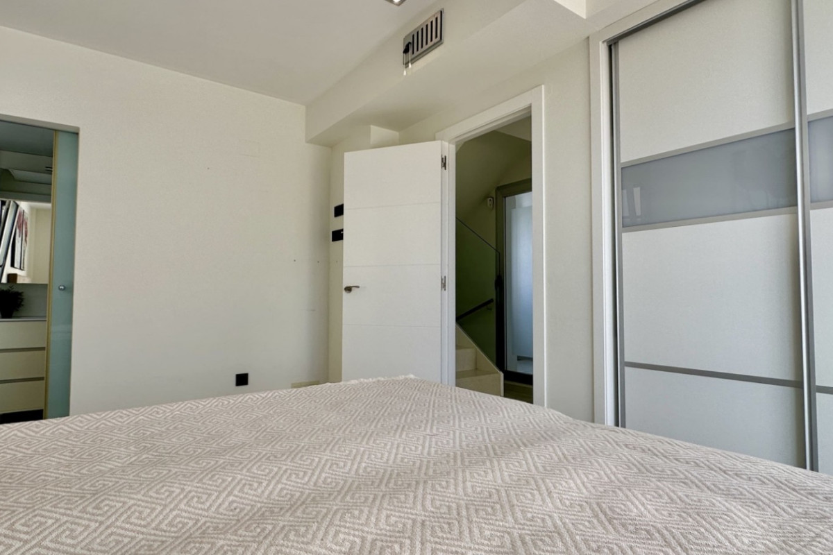 Reventa - Detached Villa - Orihuela Costa - Lomas de Cabo Roig