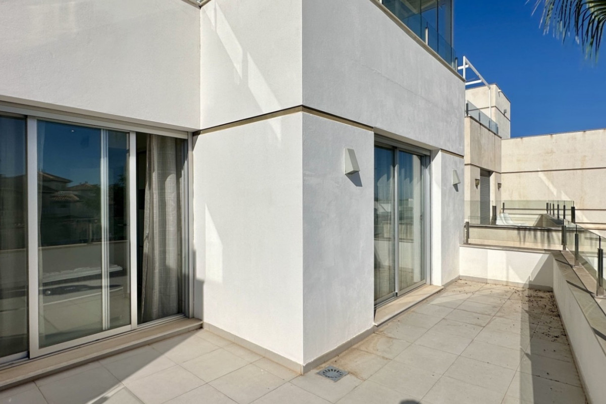 Reventa - Detached Villa - Orihuela Costa - Lomas de Cabo Roig