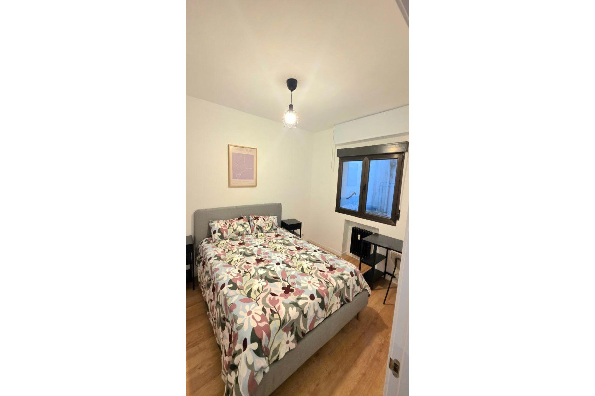 Herverkoop - Appartement  - Oviedo - Auditorio-Seminario-Parque de Invierno