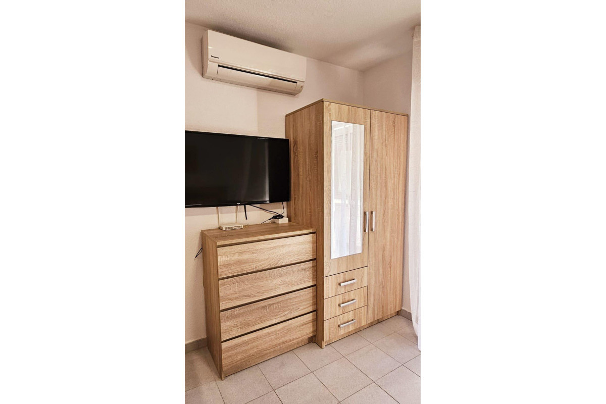 Reventa - Apartamento / piso - Torrevieja - Sector 25