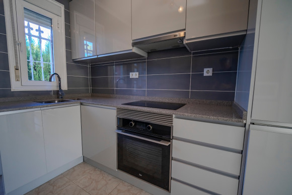 Herverkoop - Vrijstaande Villa - Ciudad Quesada - Doña Pepa