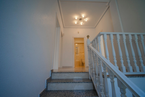 Herverkoop - Vrijstaande Villa - Ciudad Quesada - Doña Pepa