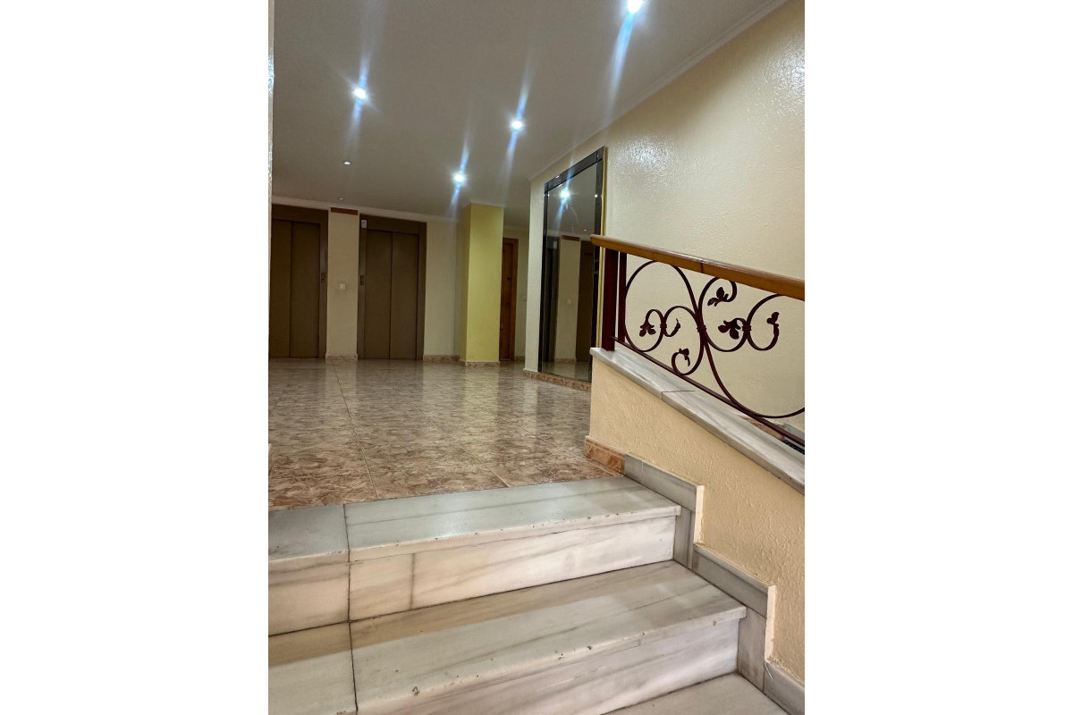 Reventa - Apartamento / piso - Torrevieja - Playa del Cura