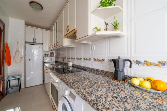 Herverkoop - Appartement  - Madrid - Pilar