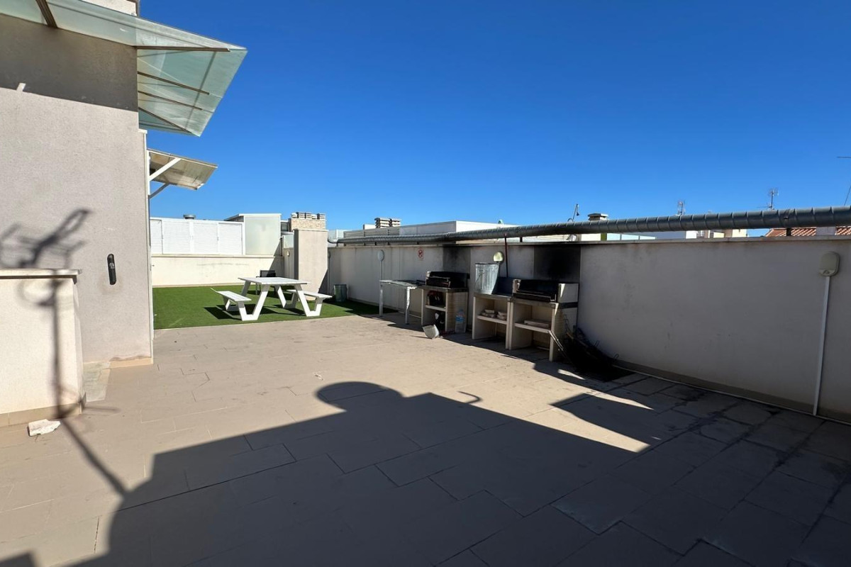 Reventa - Apartamento / piso - Torrevieja - Habaneras