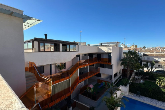 Reventa - Apartamento / piso - Torrevieja - Habaneras