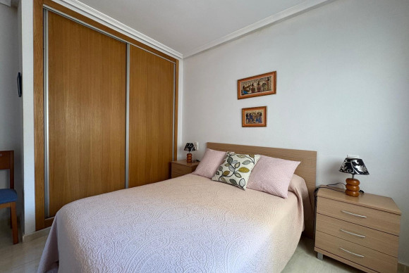Herverkoop - Appartement  - Torrevieja