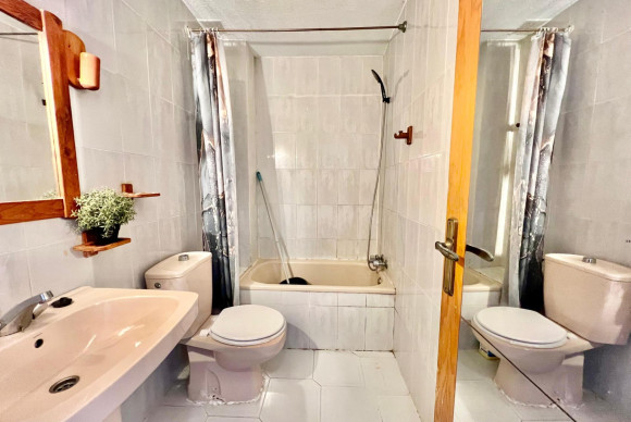 Herverkoop - Appartement  - Torrevieja - Centro