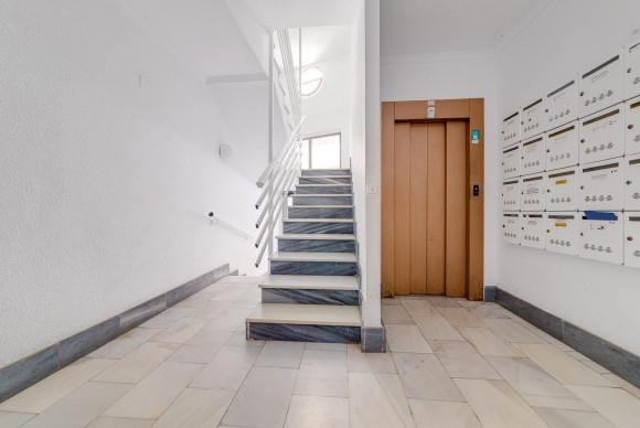 Herverkoop - Appartement  - Torrevieja - Habaneras