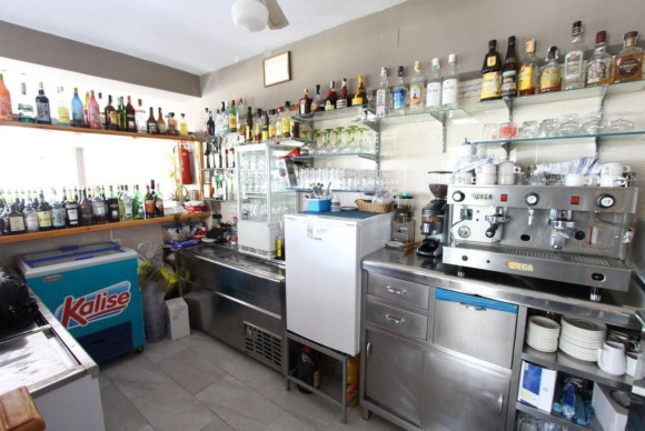 Reventa - Local Comercial - Calpe - Playa arenal-bol