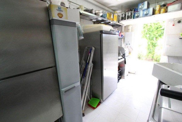 Reventa - Local Comercial - Calpe - Playa arenal-bol