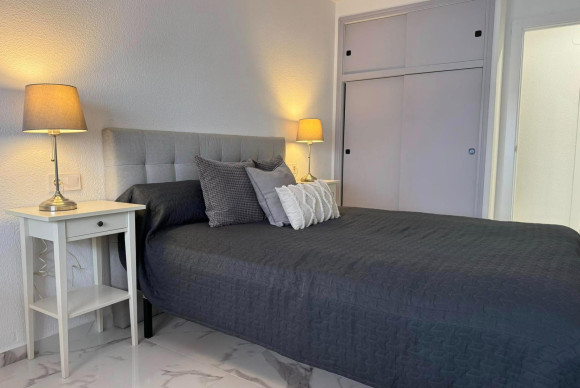 Revente - Appartement - Torrevieja - Acequion