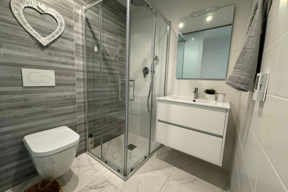 Revente - Appartement - Guardamar del Segura - Guardamar - El Raso