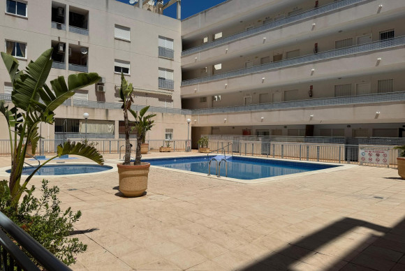 Revente - Appartement - Almoradí